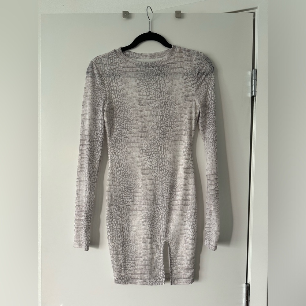 Lioness Dress, NWOT size XS